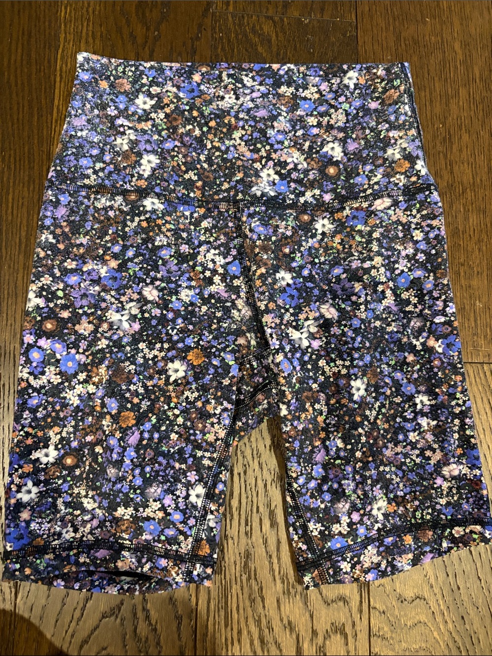 Lululemon Floral Print Kids Bike Shorts - size 2